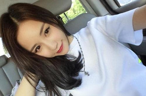 初代网红雪梨被曝大瓜 哔哩哔哩,揭秘背后真相，哔哩哔哩风云再起！”